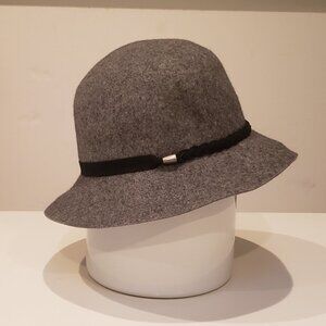 Nine West Gray Wool Felt Hat with Black Accent Band